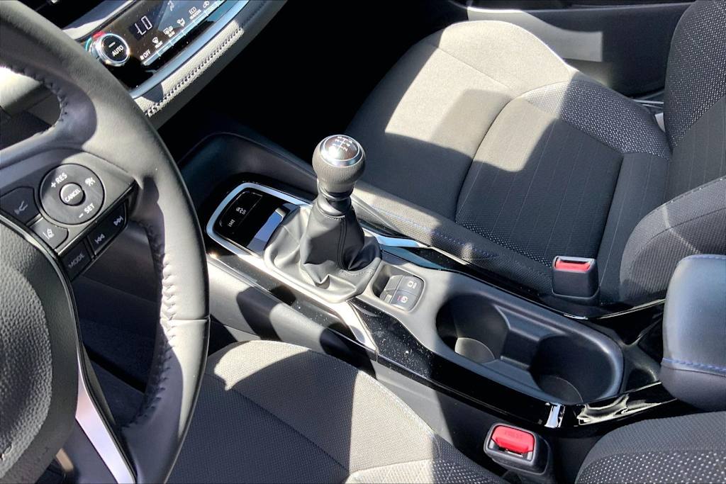 Thumbnail: 2022 Toyota Corolla - 17