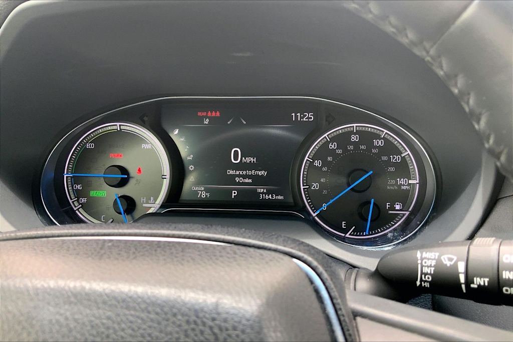 Thumbnail: 2021 Toyota Venza - 18