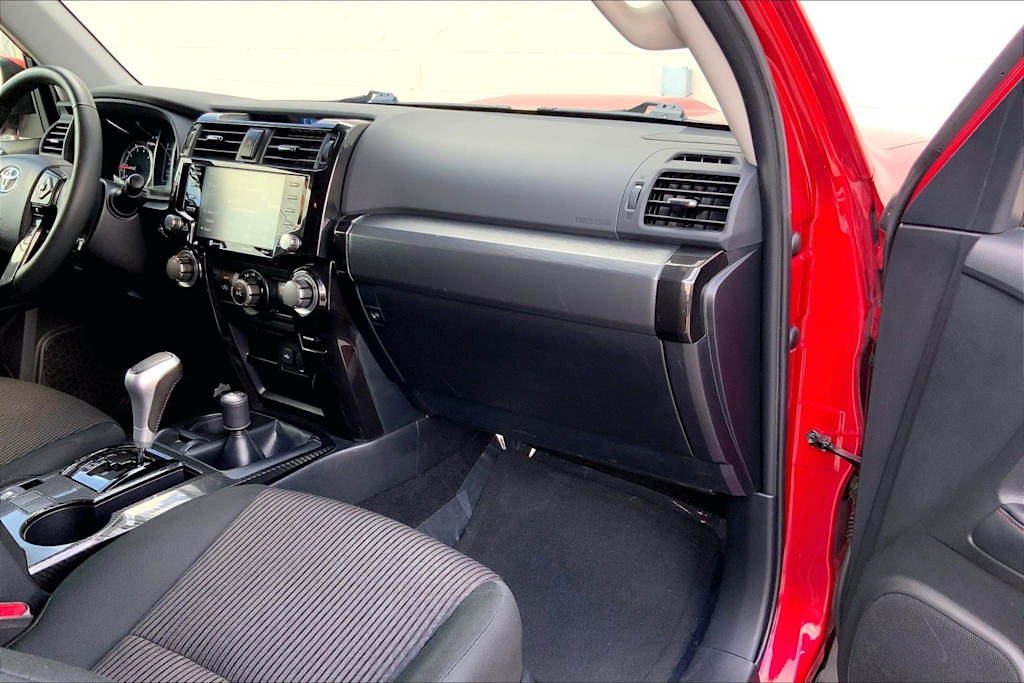 Thumbnail: 2024 Toyota 4Runner - 23