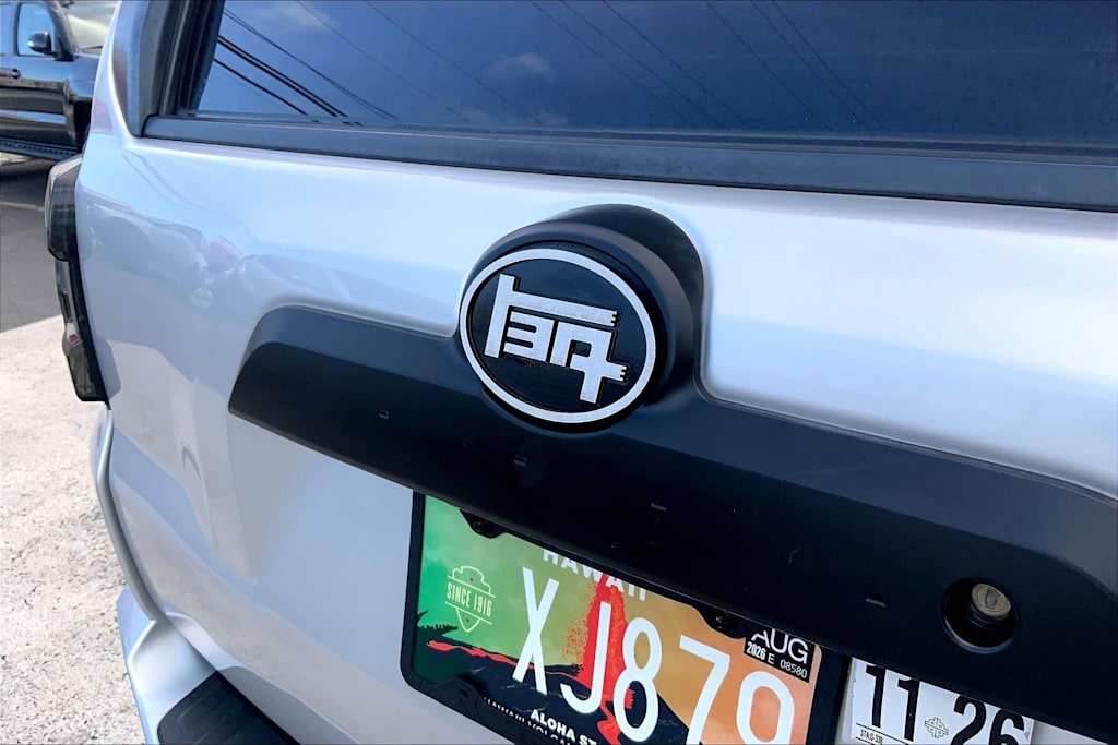 Thumbnail: 2016 Toyota 4Runner - 7
