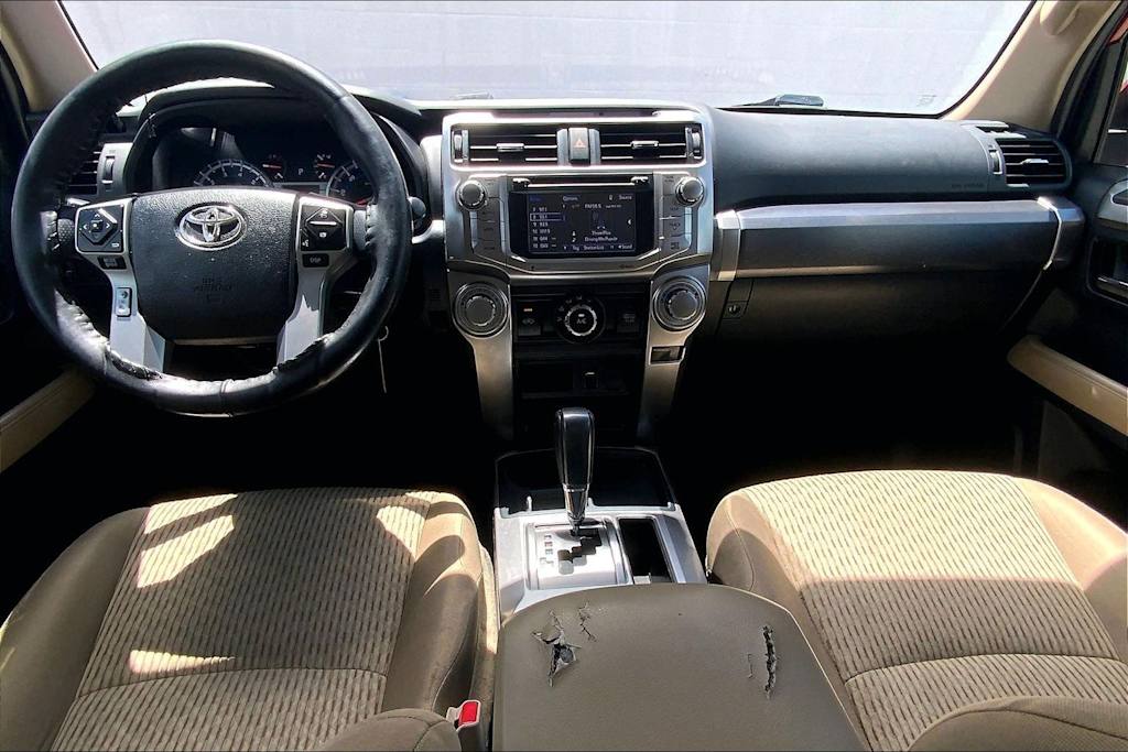 Thumbnail: 2014 Toyota 4Runner - 10