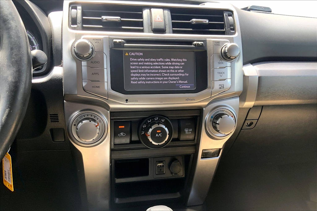 Thumbnail: 2014 Toyota 4Runner - 34