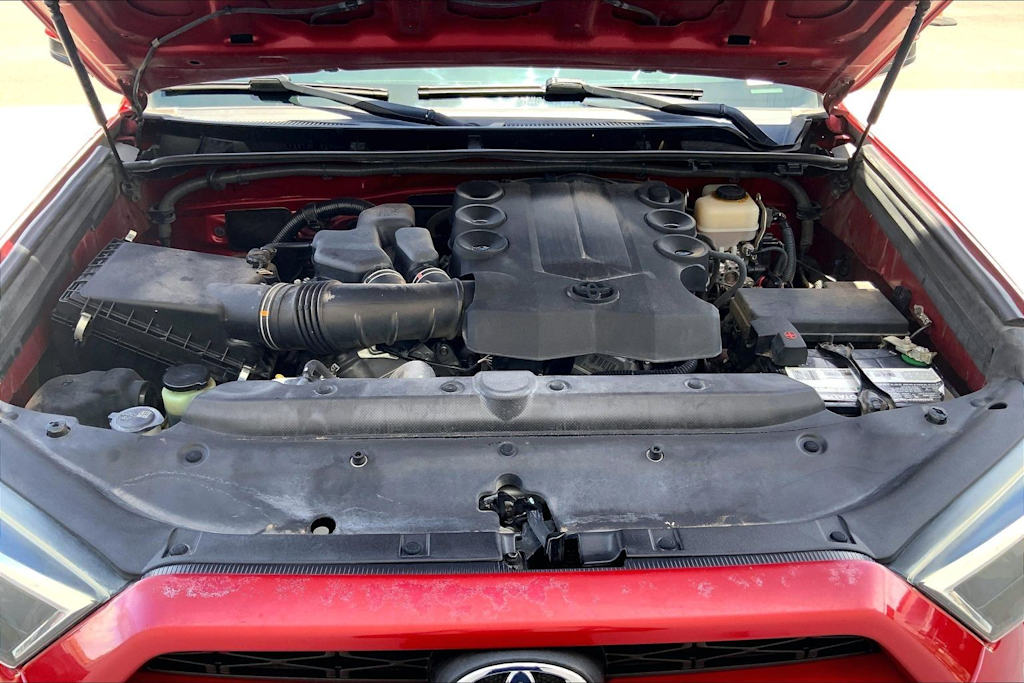Thumbnail: 2014 Toyota 4Runner - 9