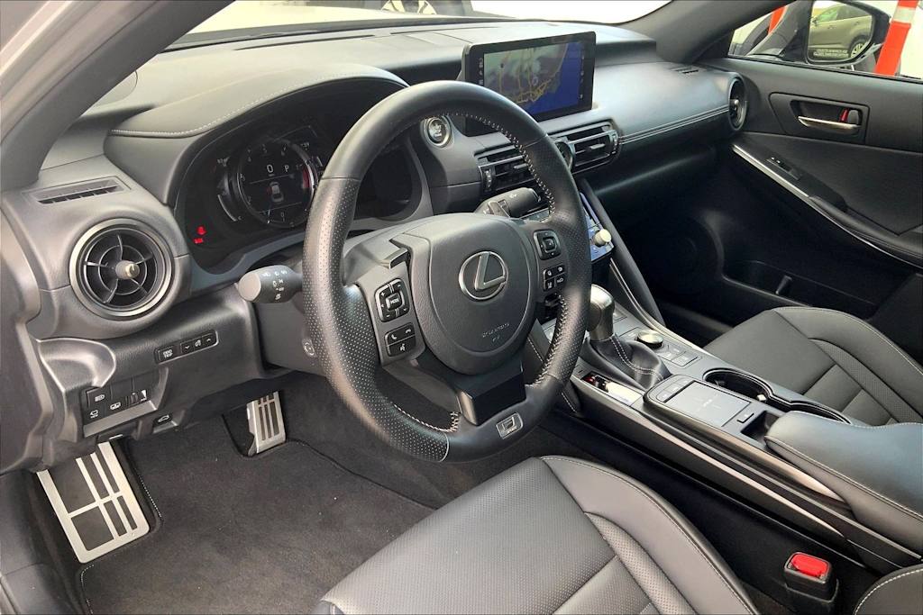 Thumbnail: 2024 Lexus ES - 2