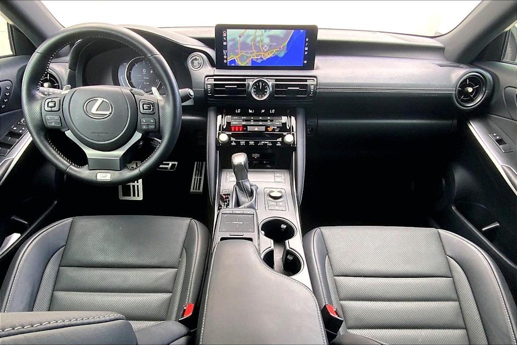 Thumbnail: 2024 Lexus ES - 10