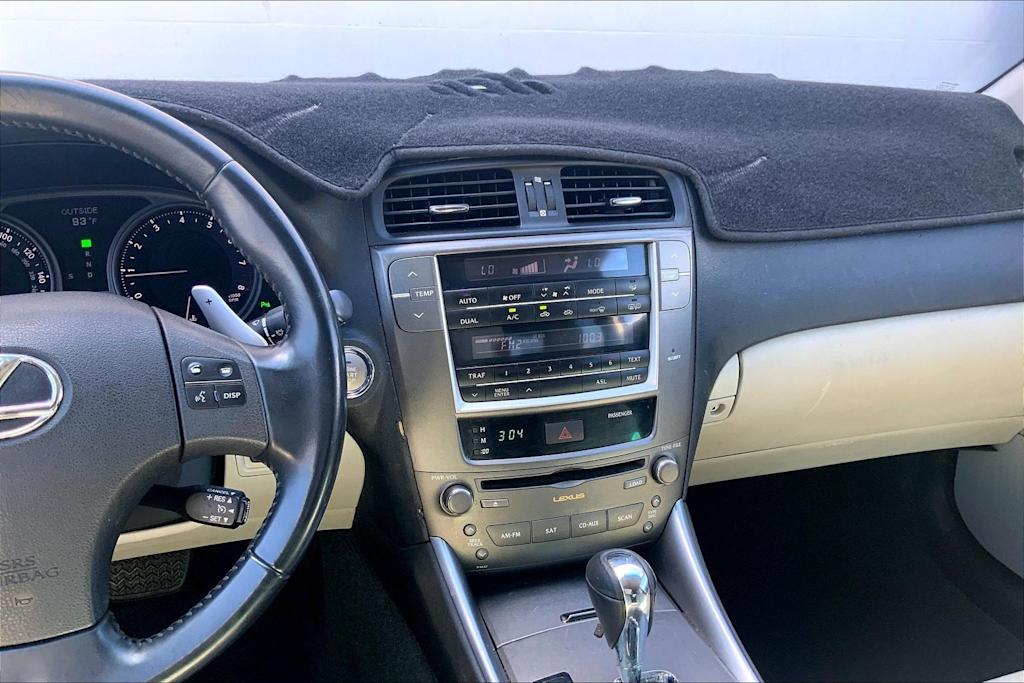 Thumbnail: 2010 Lexus IS - 14