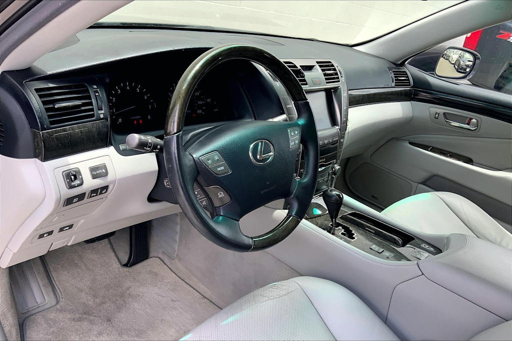 Thumbnail: 2007 Lexus LS - 2