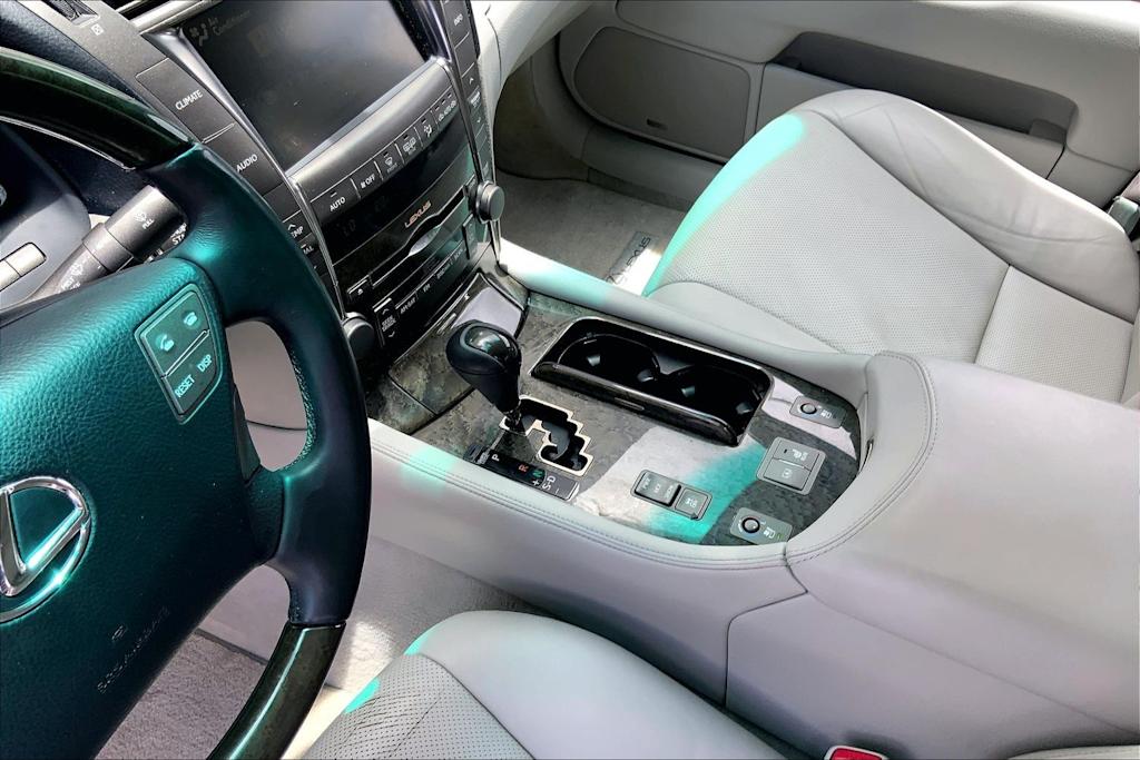 Thumbnail: 2007 Lexus LS - 16