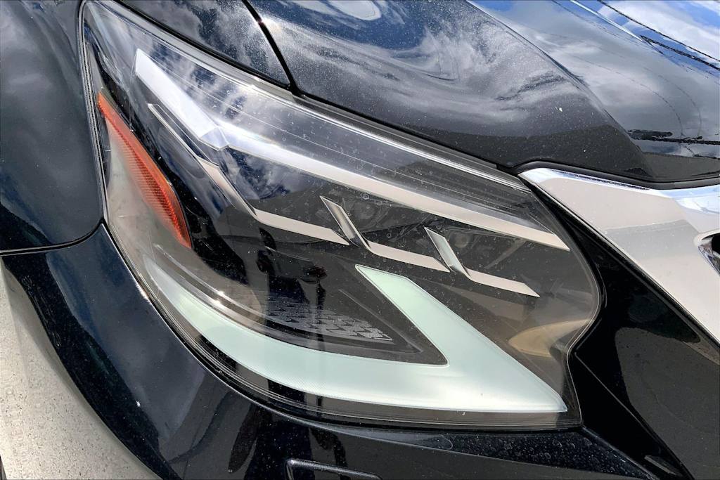 Thumbnail: 2022 Lexus GX - 31