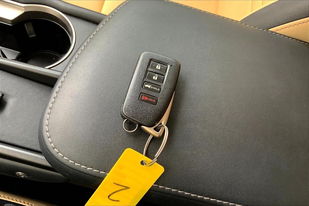 Thumbnail: 2015 Lexus NX - 20