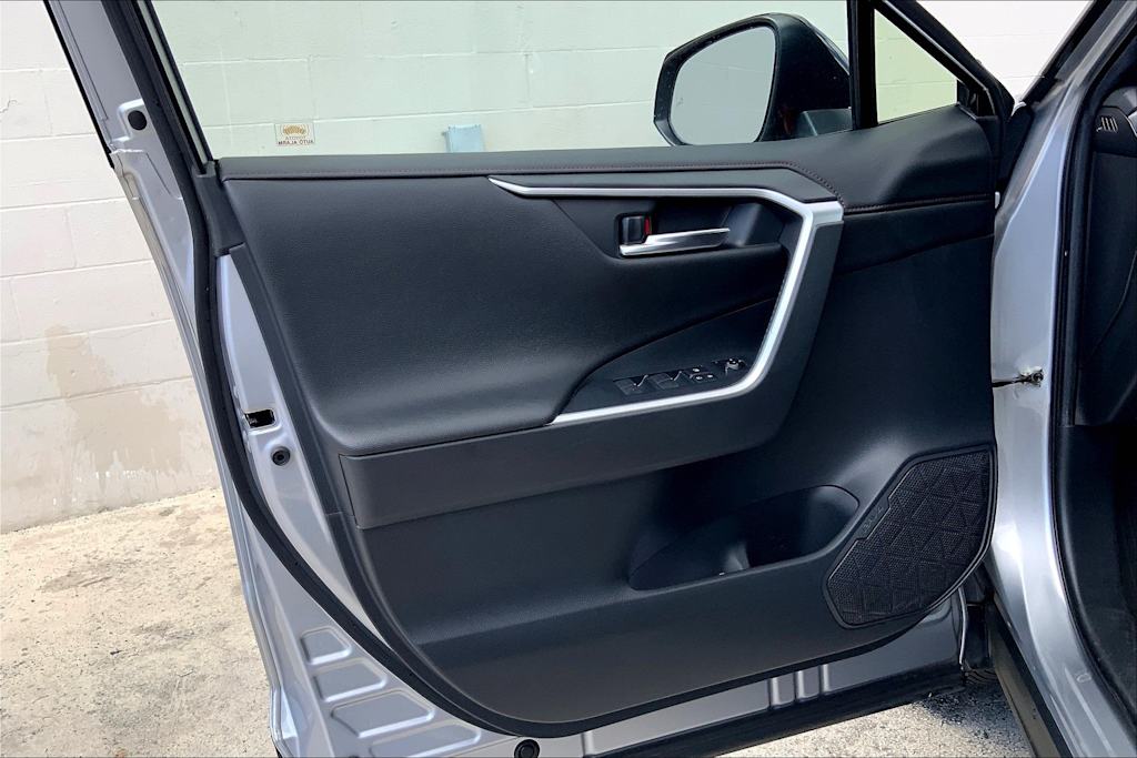 Thumbnail: 2022 Toyota RAV4 - 27