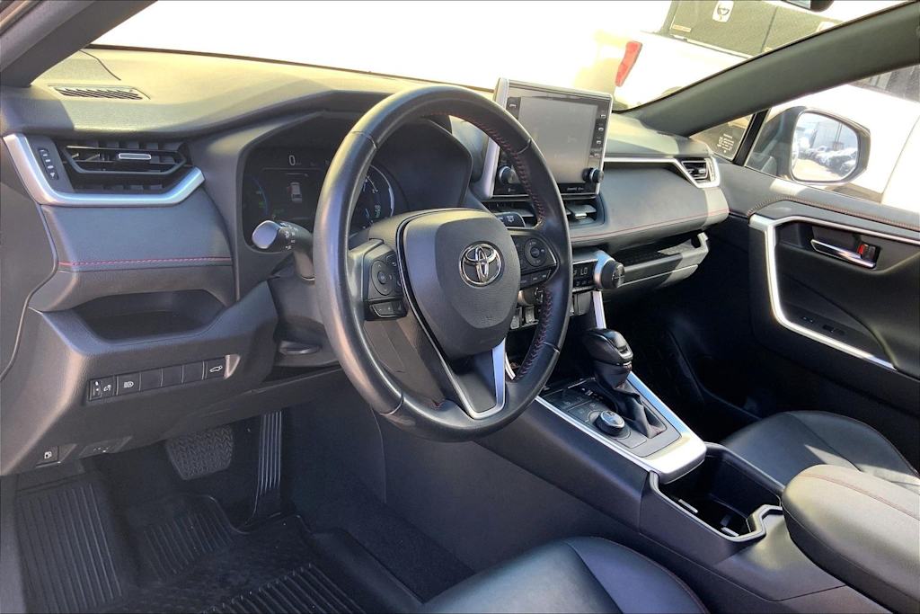 Thumbnail: 2022 Toyota RAV4 - 2