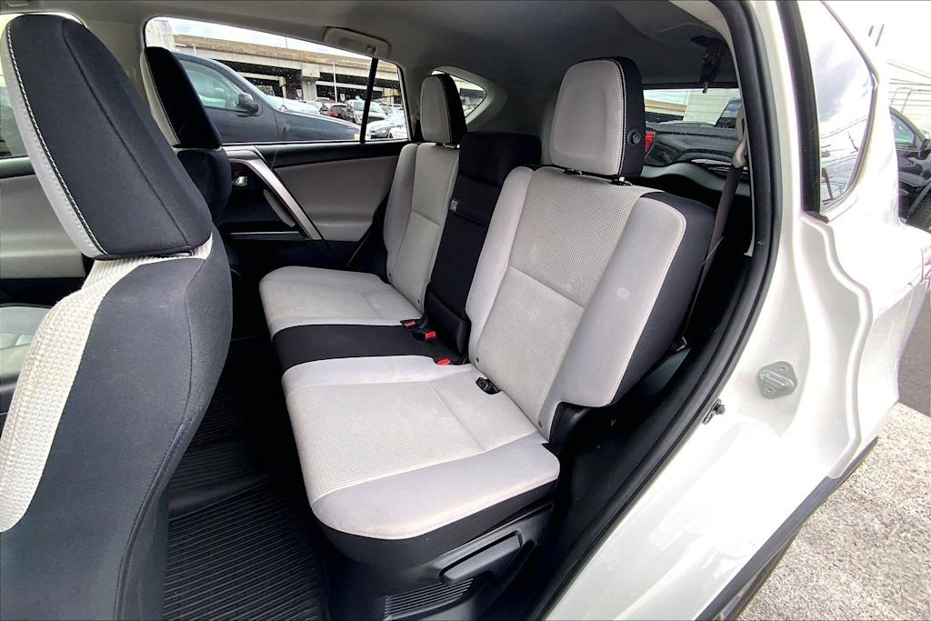 Thumbnail: 2017 Toyota RAV4 - 13
