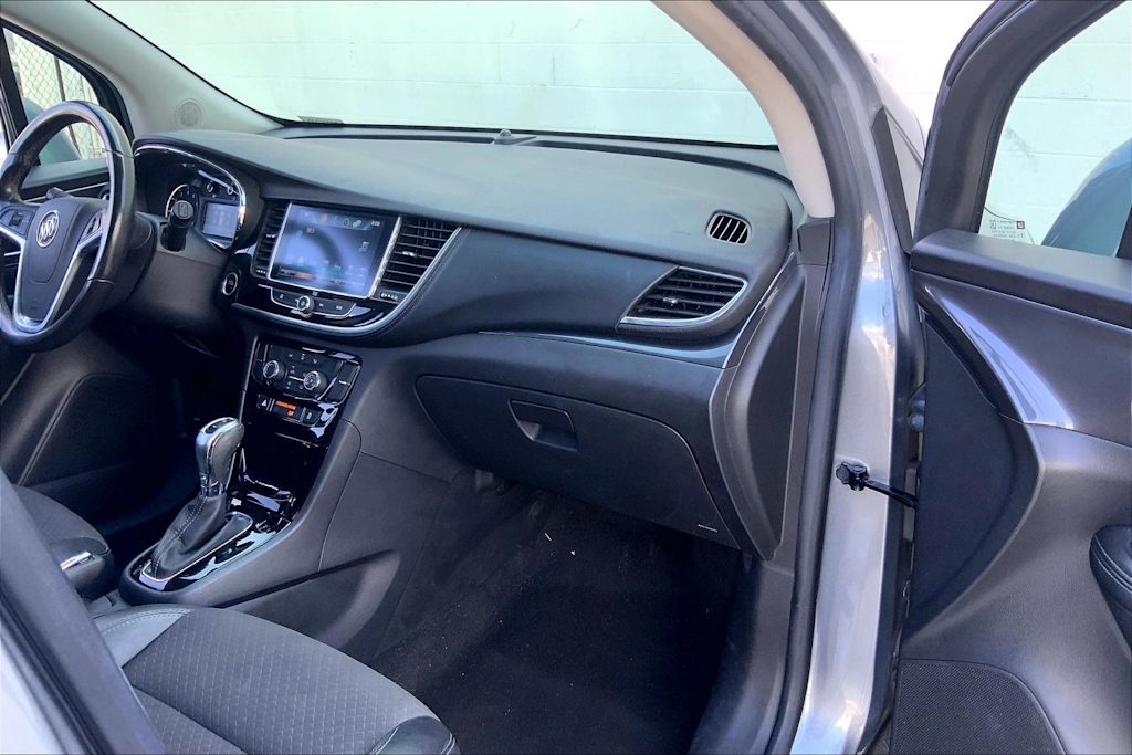 Thumbnail: 2020 Buick Encore - 24