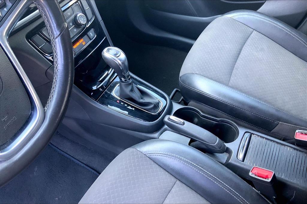 Thumbnail: 2020 Buick Encore - 17