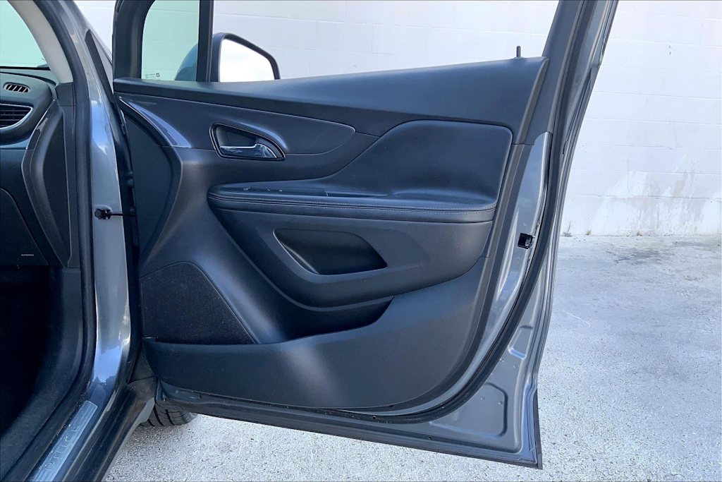 Thumbnail: 2020 Buick Encore - 28
