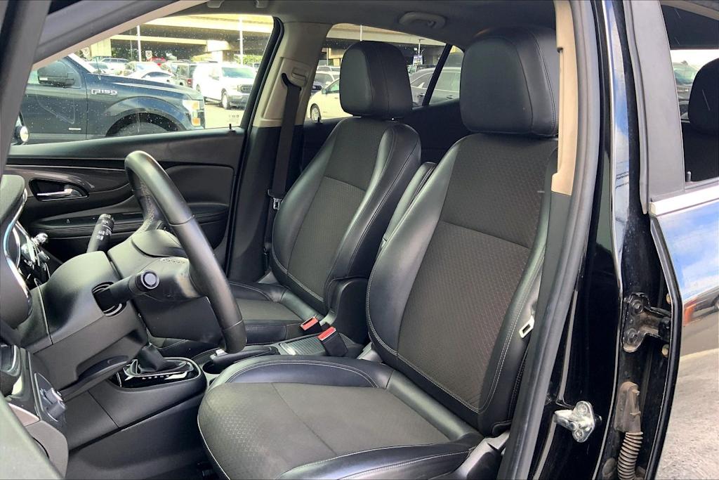 Thumbnail: 2018 Buick Encore - 11