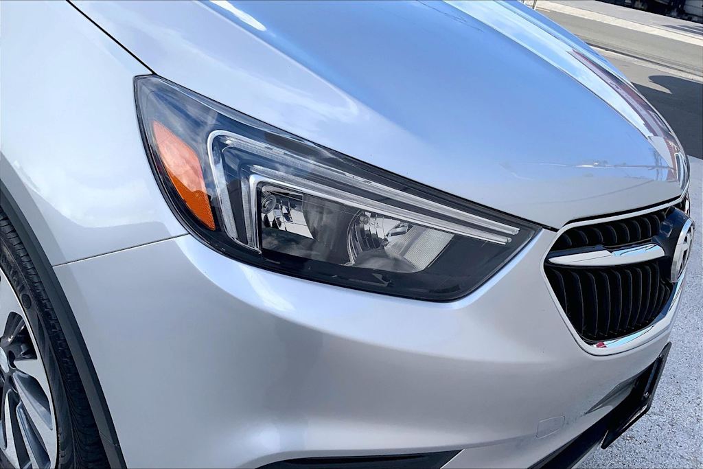 Thumbnail: 2022 Buick Encore - 31