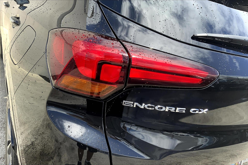 Thumbnail: 2022 Buick Encore GX - 32
