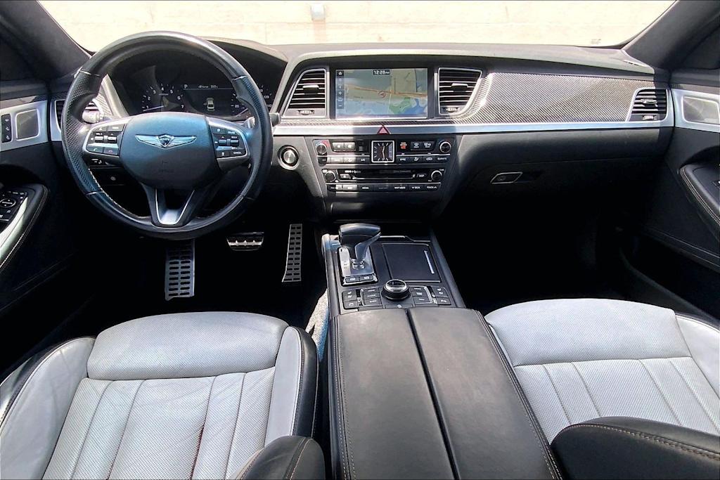 Thumbnail: 2018 Genesis G80 - 10