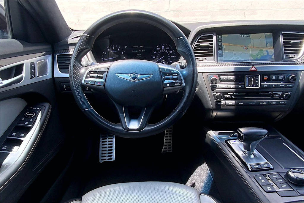 Thumbnail: 2018 Genesis G80 - 14