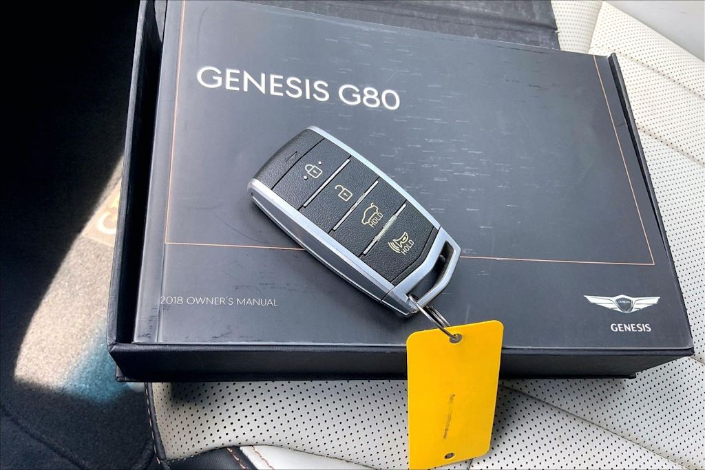 Thumbnail: 2018 Genesis G80 - 19