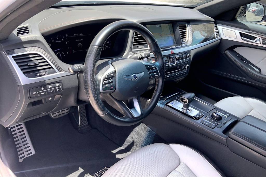 Thumbnail: 2018 Genesis G80 - 2