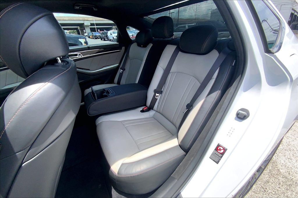 Thumbnail: 2018 Genesis G80 - 29