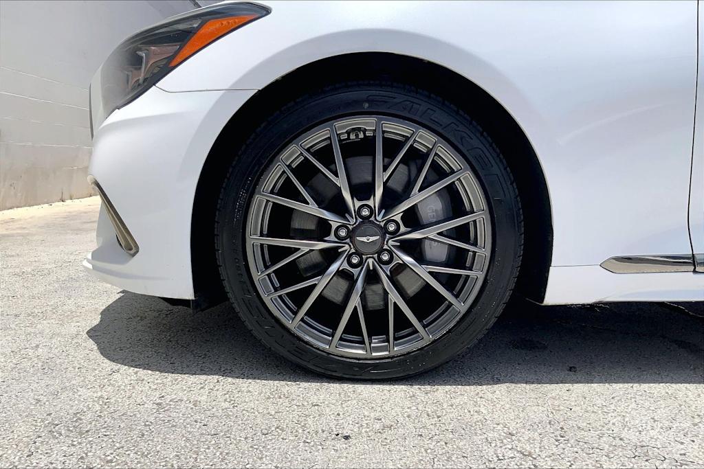 Thumbnail: 2018 Genesis G80 - 8
