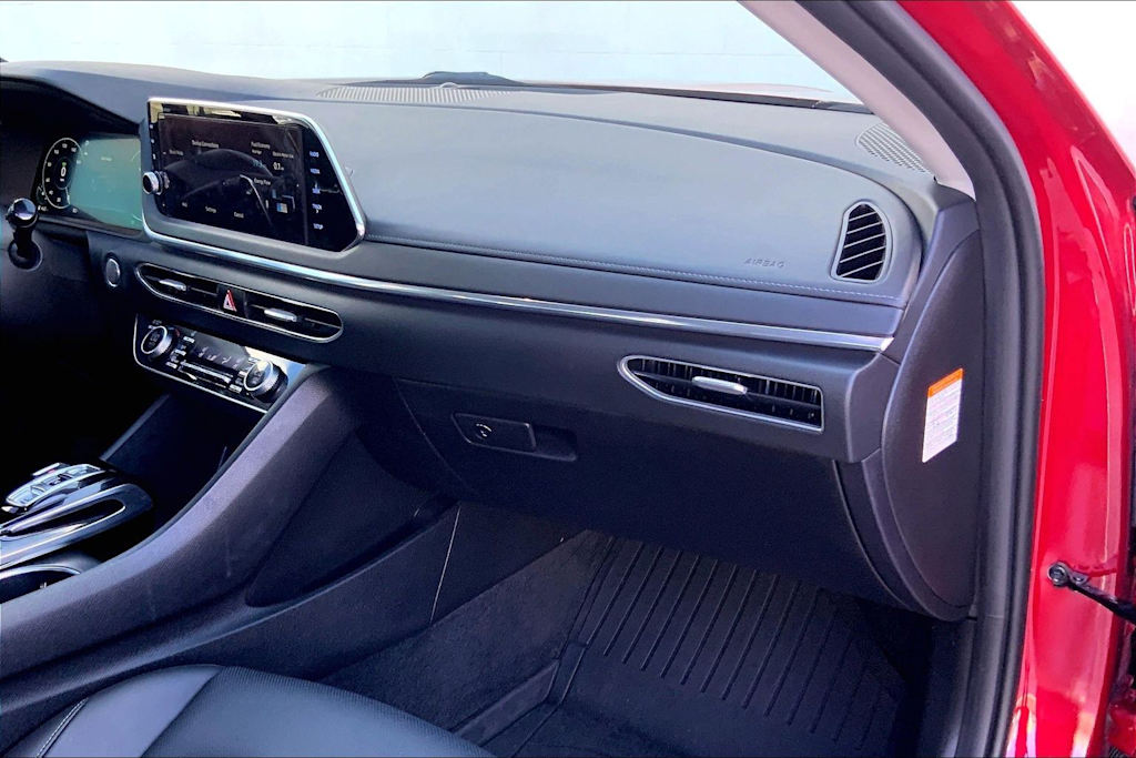 Thumbnail: 2021 Hyundai Sonata - 25