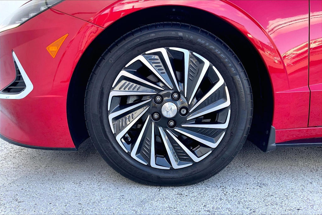 Thumbnail: 2021 Hyundai Sonata - 8