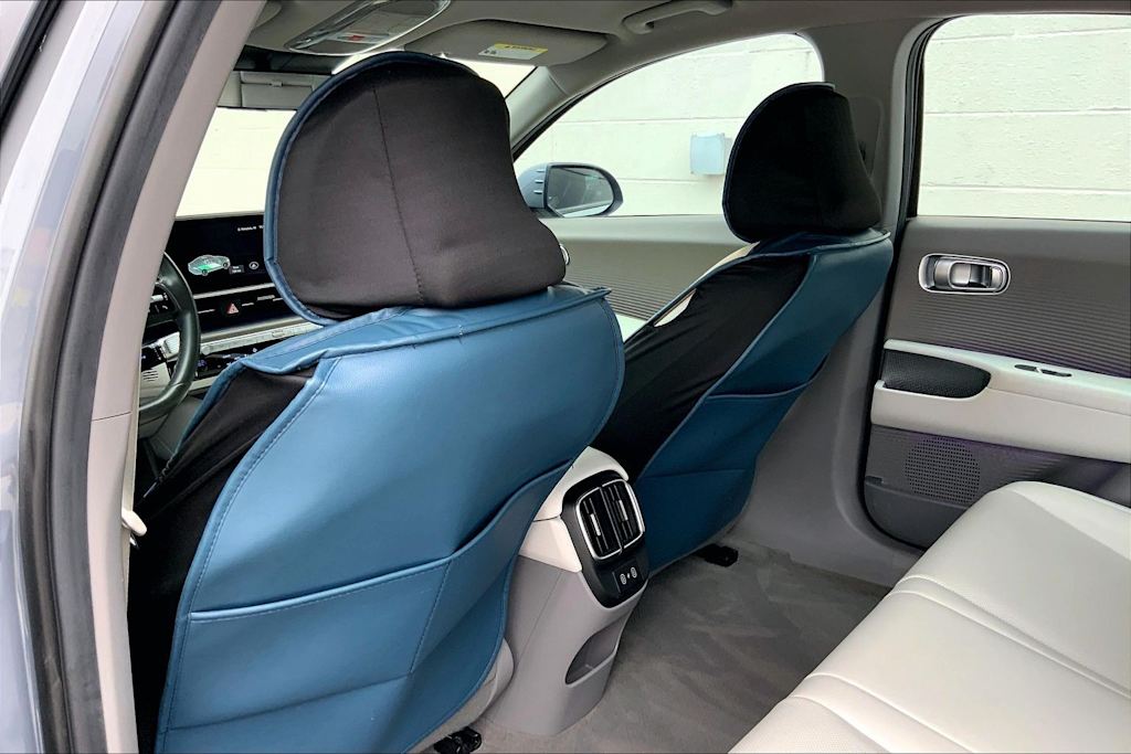 Thumbnail: 2023 Hyundai Ioniq 6 - 12