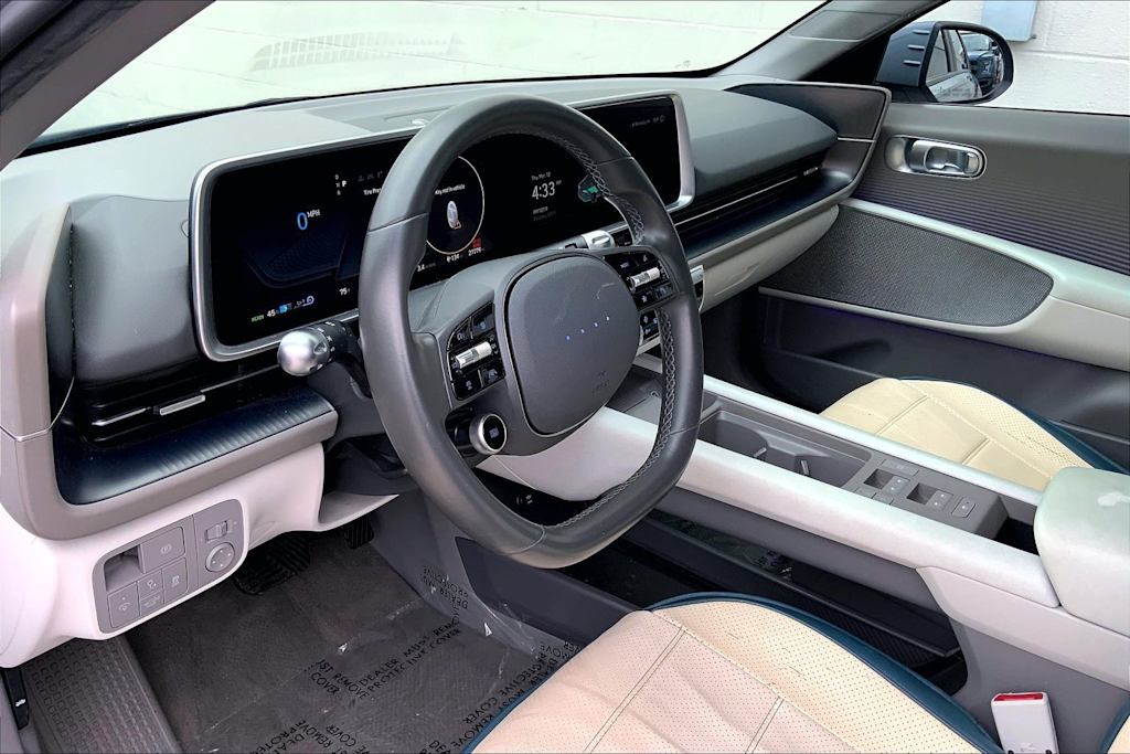 Thumbnail: 2023 Hyundai Ioniq 6 - 2