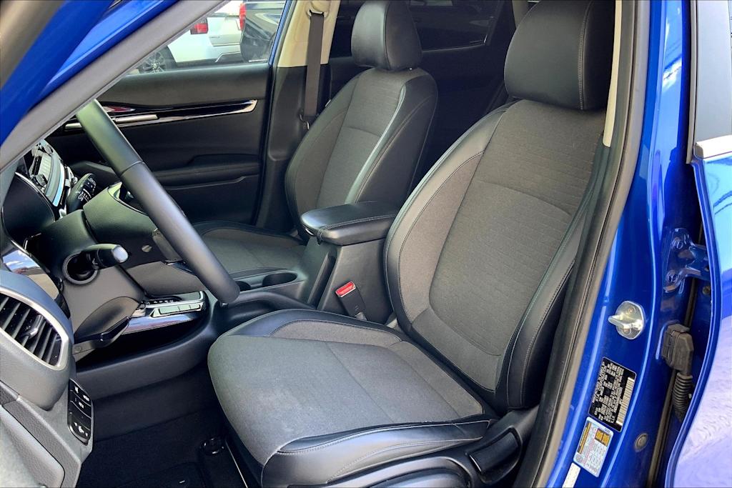 Thumbnail: 2022 Kia Seltos - 11