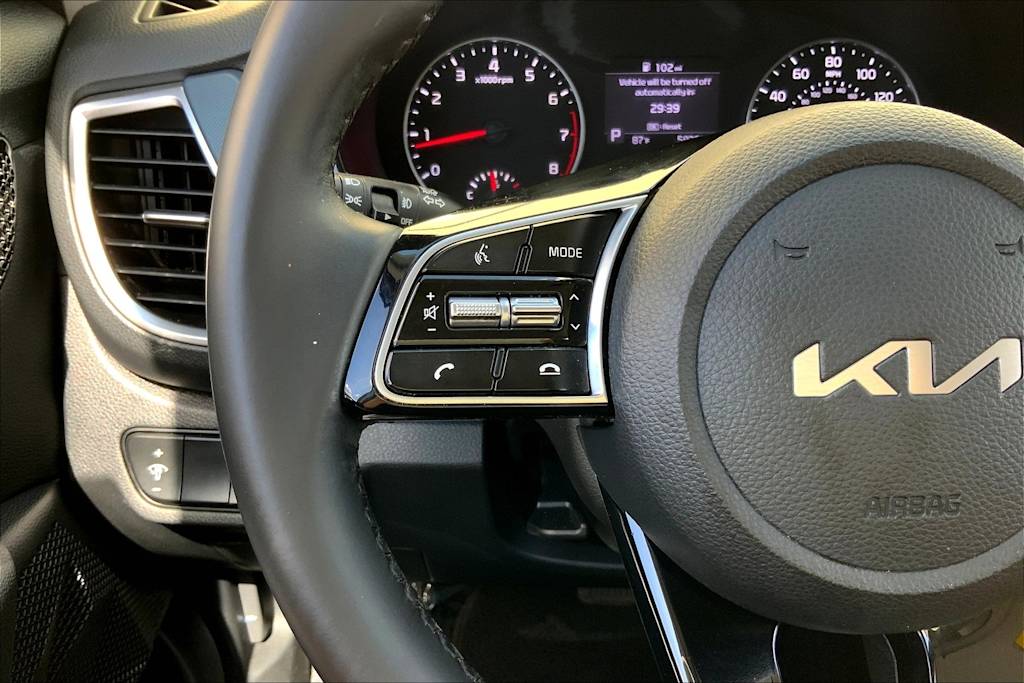 Thumbnail: 2022 Kia Seltos - 24