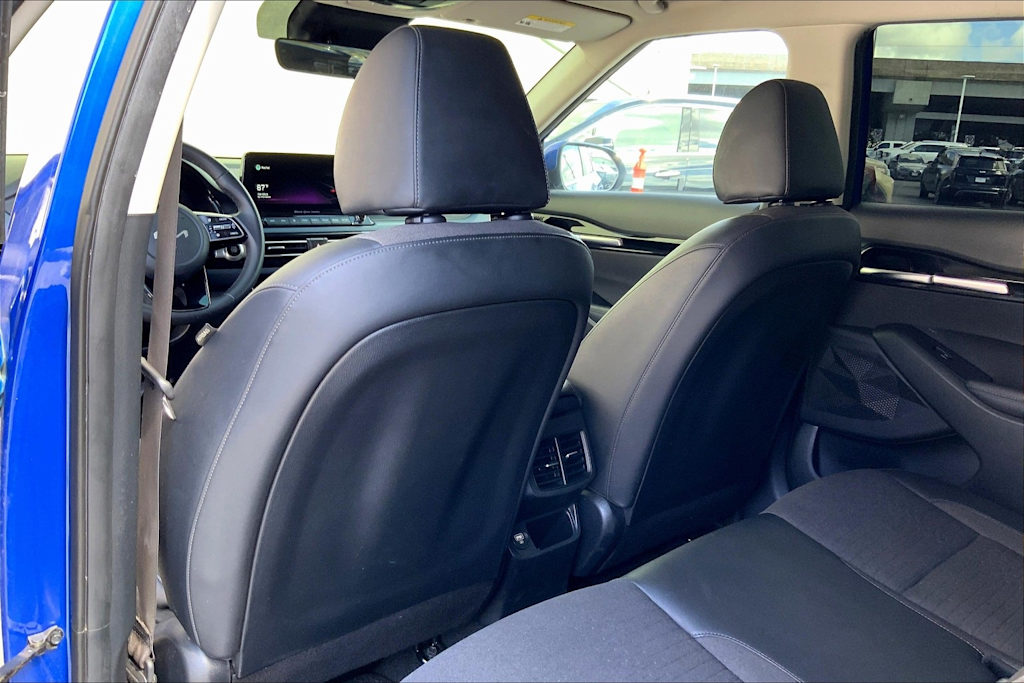 Thumbnail: 2022 Kia Seltos - 13