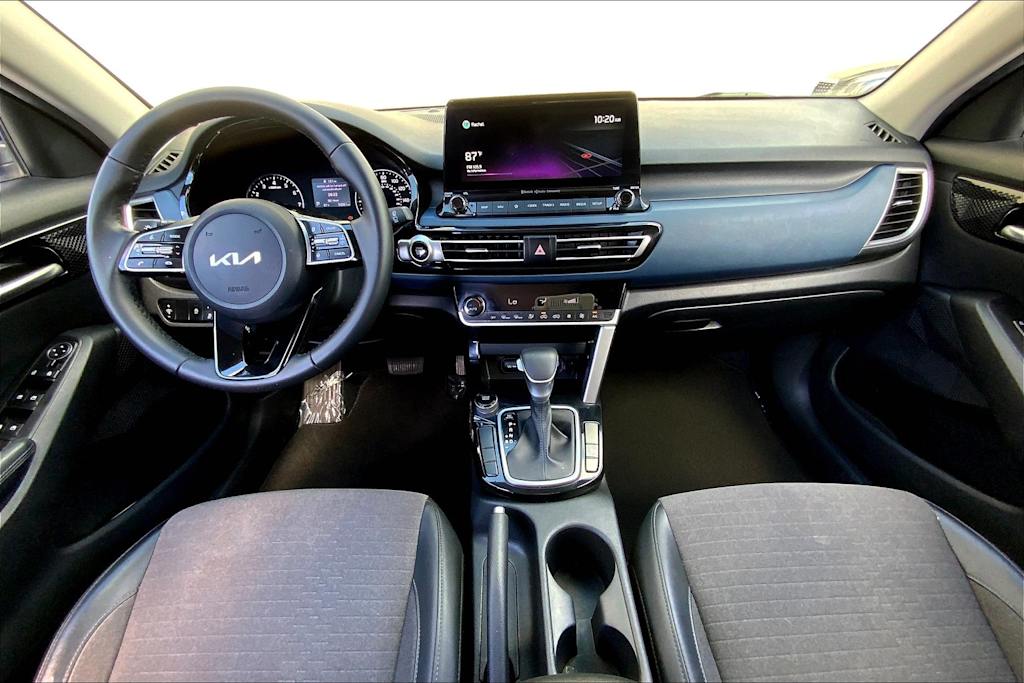 Thumbnail: 2022 Kia Seltos - 10