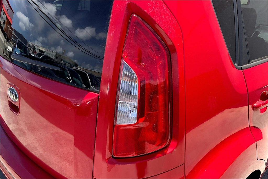 Thumbnail: 2013 Kia Soul - 32