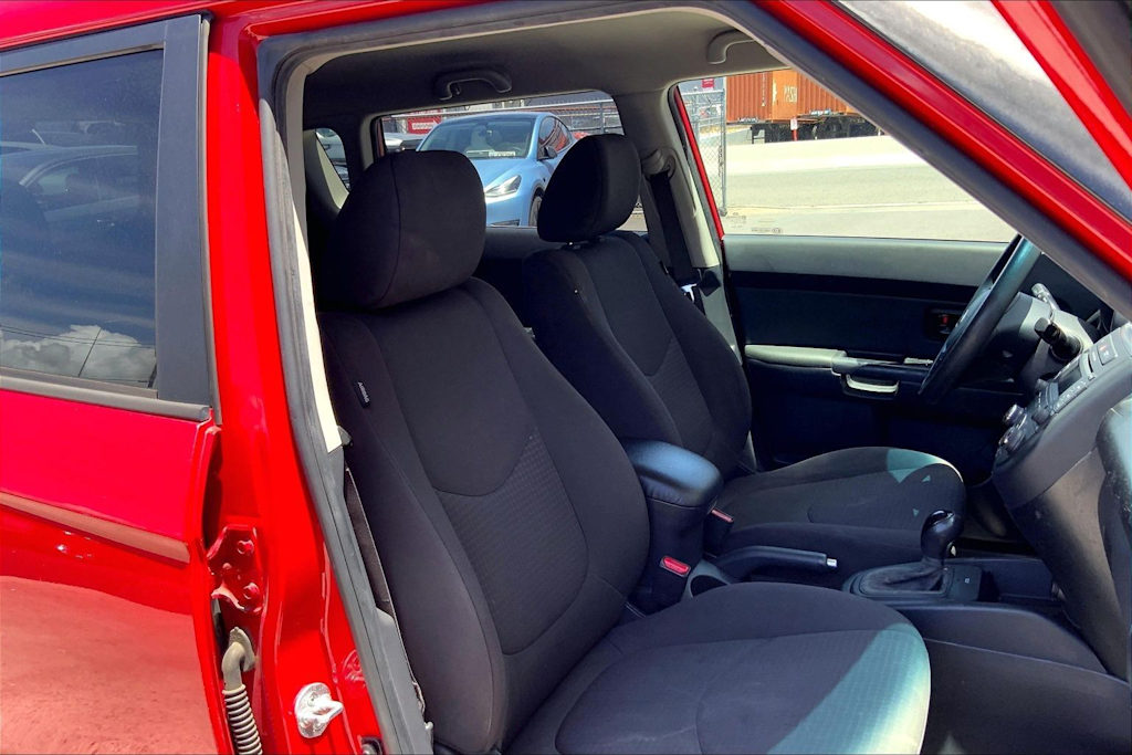 Thumbnail: 2013 Kia Soul - 12