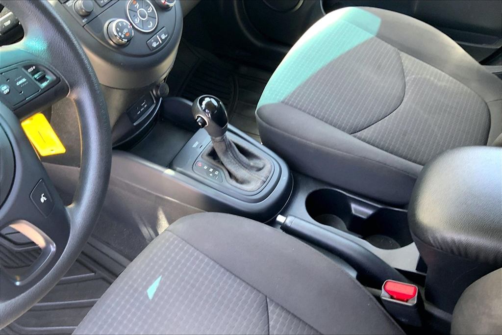 Thumbnail: 2013 Kia Soul - 22