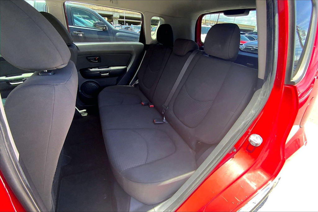 Thumbnail: 2013 Kia Soul - 13