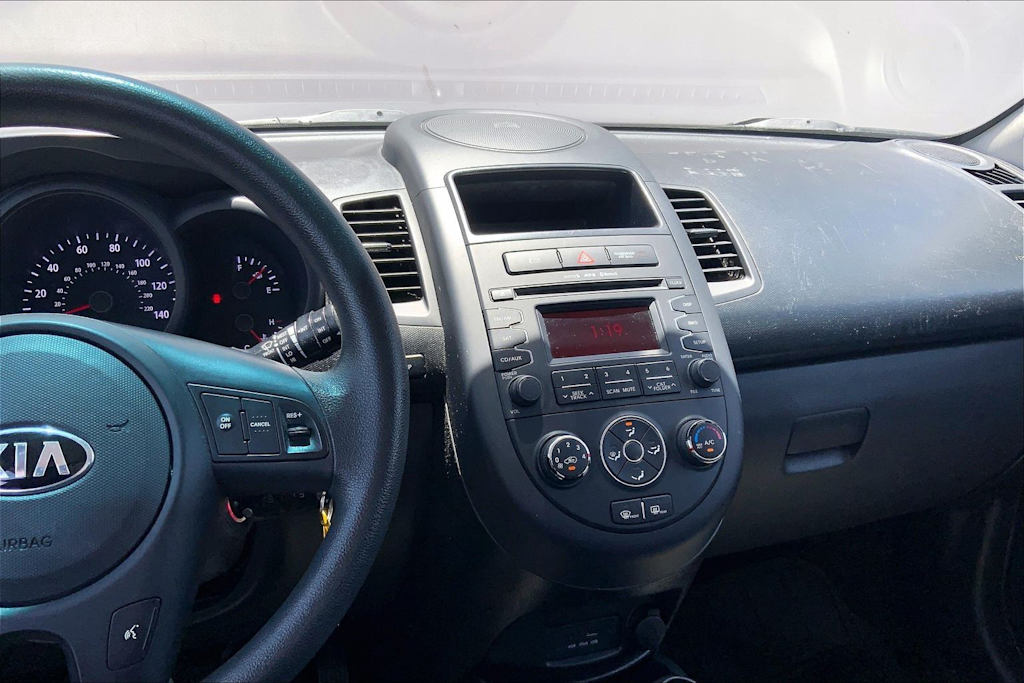 Thumbnail: 2013 Kia Soul - 15