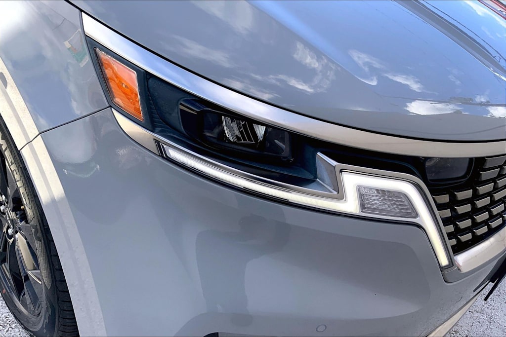 Thumbnail: 2024 Kia Carnival - 31