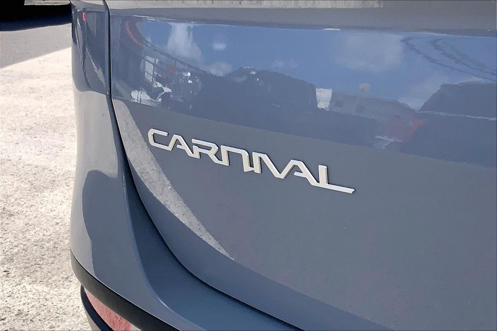 Thumbnail: 2024 Kia Carnival - 7