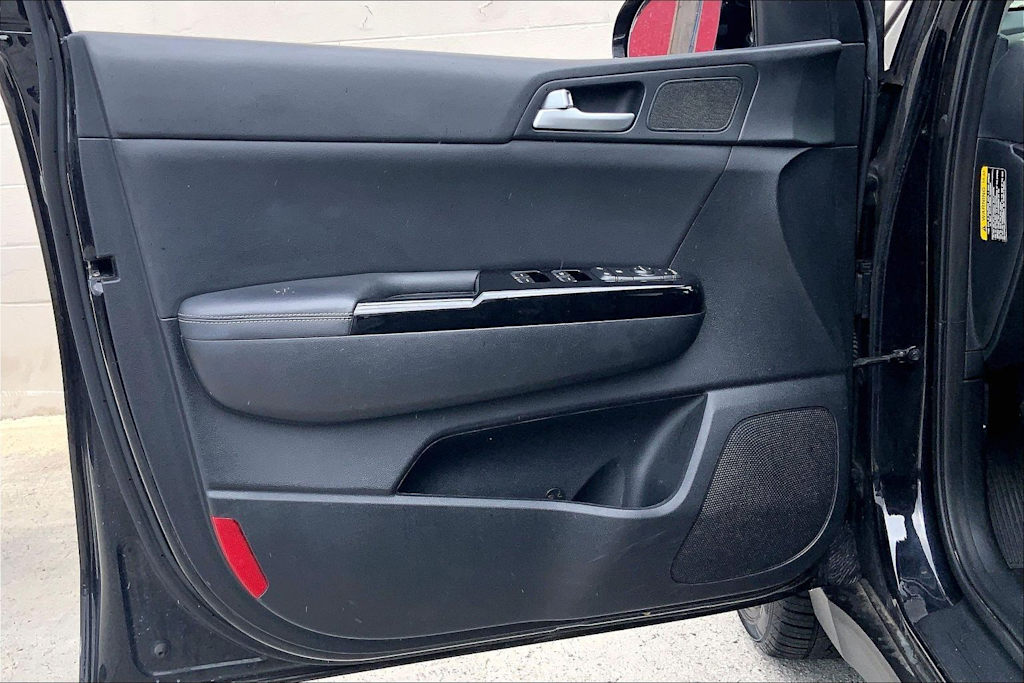 Thumbnail: 2019 Kia Sportage - 27