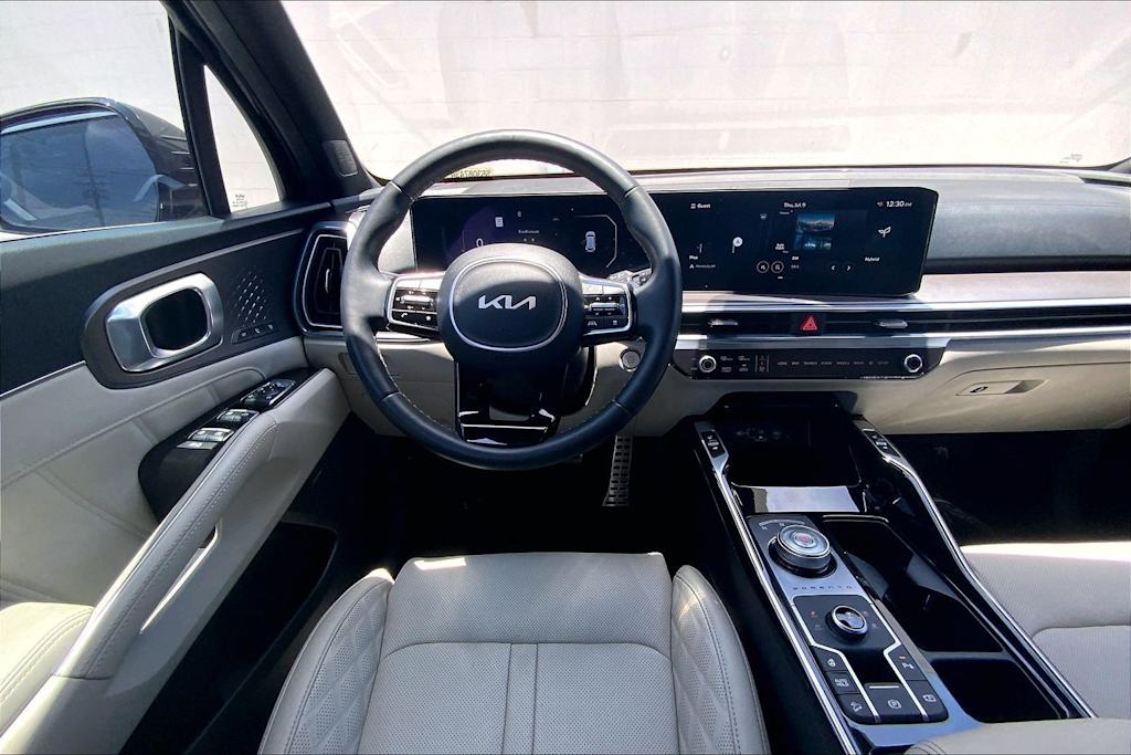 Thumbnail: 2025 Kia Sorento - 14