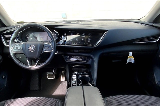 2023 Buick Envision Preferred 11