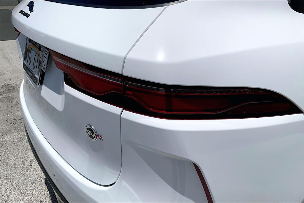 Thumbnail: 2023 Jaguar F-Pace - 32