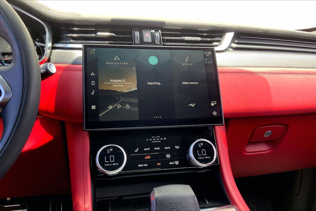 Thumbnail: 2023 Jaguar F-Pace - 34