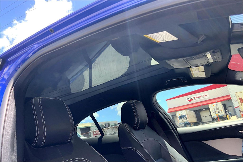Thumbnail: 2020 Jaguar I-Pace - 30